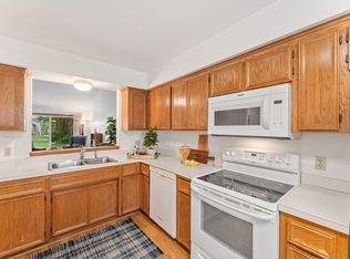 2623 Lake Court Dr, Mounds View, MN 55112