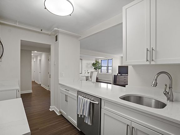 Kitchen Ultra Layout