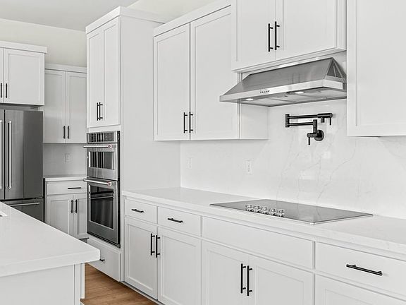 7th image of this home