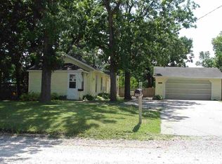 553 2nd St NE, Mason City, IA 50401