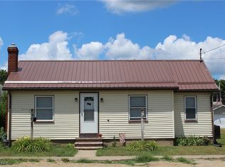 311 3rd St, Beverly, OH 45715