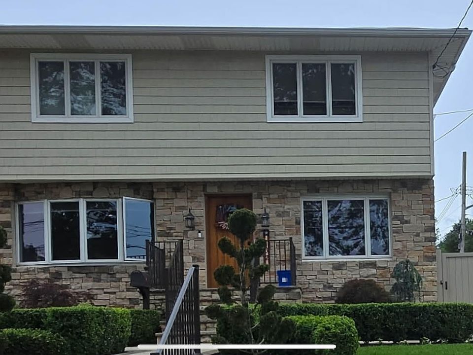 1st image of 132 Fisher Ave