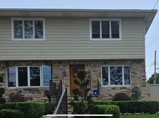 132 Fisher Ave, Staten Island, NY 10307