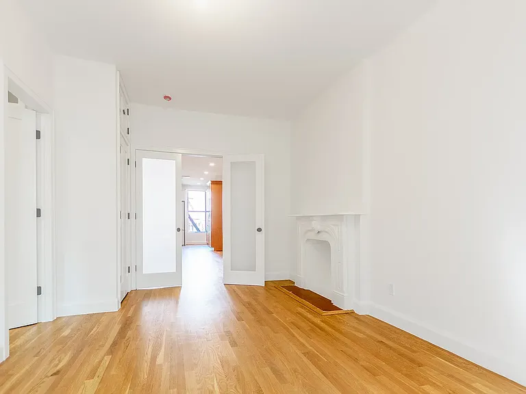 173 Carroll St #2 — Photo 6