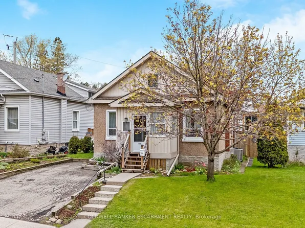 122 Cedar St, Cambridge, ON N1S 1W2