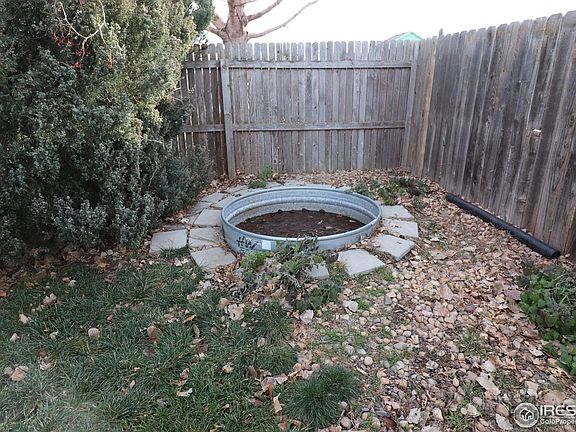 4th image of 133 S Sydney Ct