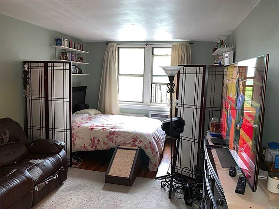 3rd image of 67-41 Burns St Unit 201