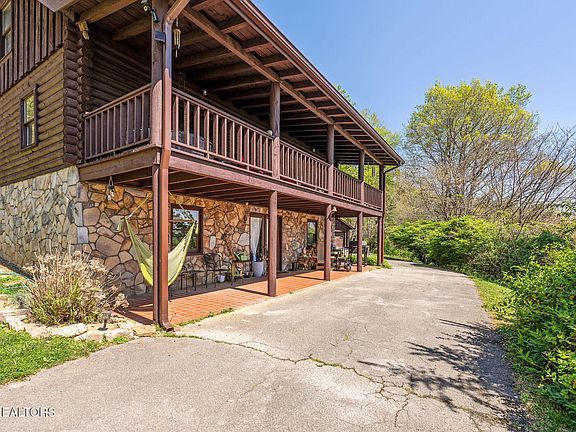 4th image of 342 Big Springs Ln