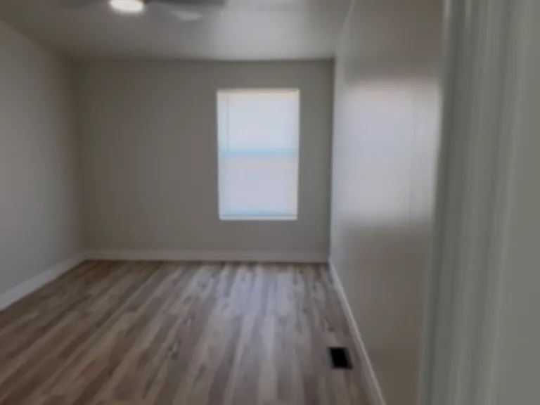 42207 W Solano Dr — Photo 3