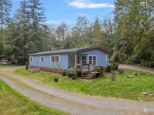 815 Classic Road, Greenbank, WA 98253