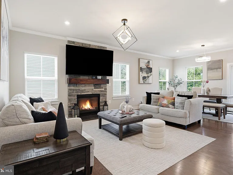 9202 Wood Creek Cir — Photo 9