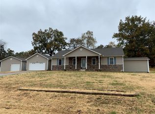 309 Howard Dr, Puxico, MO 63960