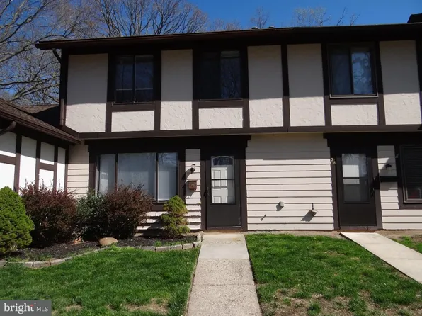 35 Blue Spruce Ct, Lumberton, NJ 08048