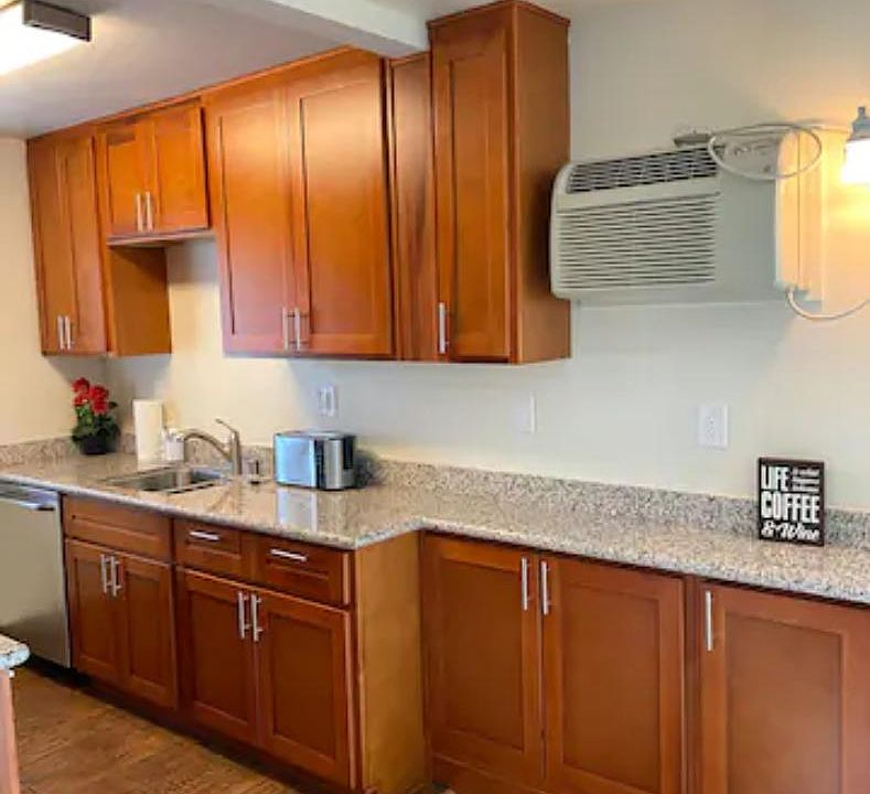 stainless steel dishwasher, this unit comes with air conditioning unit