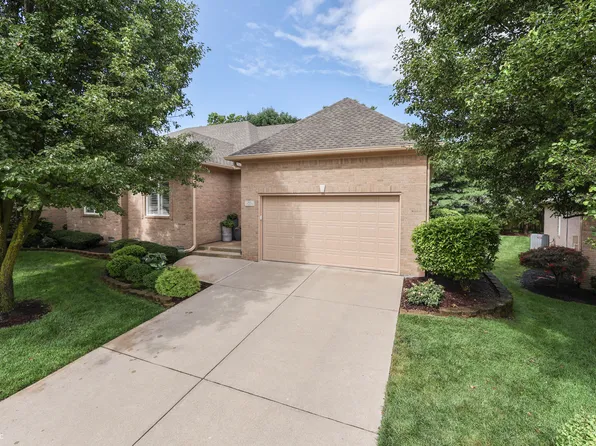 1454 Heron Ridge Blvd, Greenwood, IN 46143