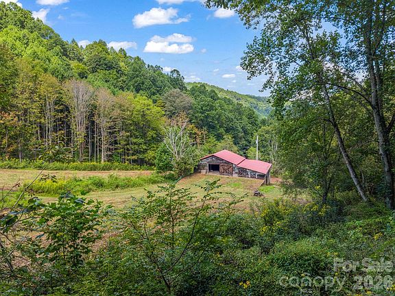 5th image of 1545 N Fork Rd