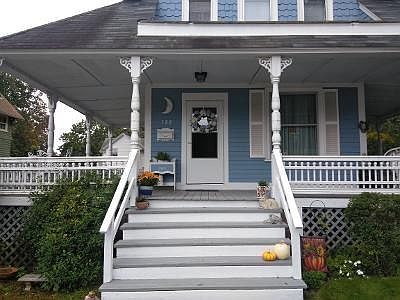 2nd image of 188 Longmeadow Ave