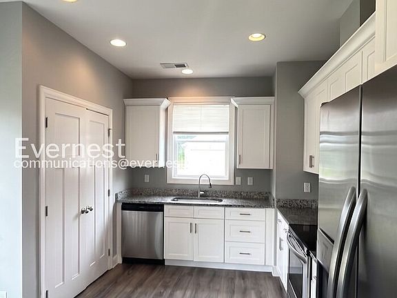4th image of 5347 Roosevelt Rd