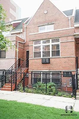 1st image of 62 Garden St