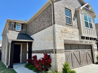 271 Novacek St, Irving, TX 75063