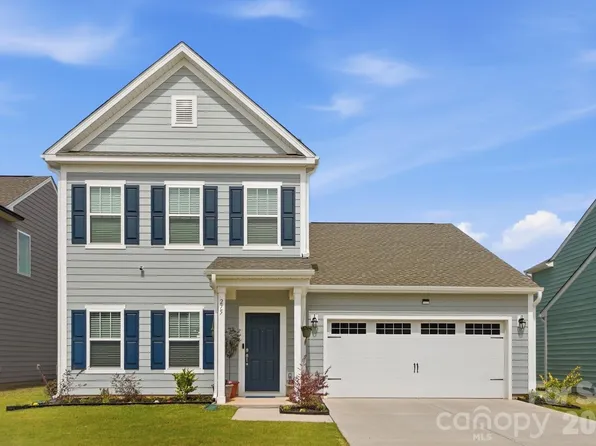 275 Redondo Dr, Wingate, NC 28174