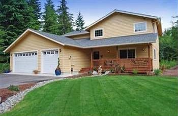 2nd image of 10527 Bowe Ln SE