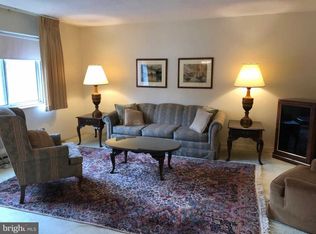 860 Lower Ferry Rd #1-B-102, Ewing, NJ 08628