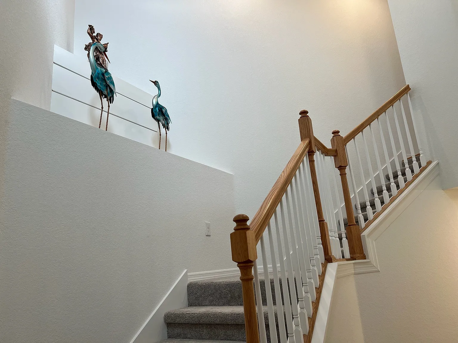 3 bed, 2200 sqft, $3,600 — Photo 3