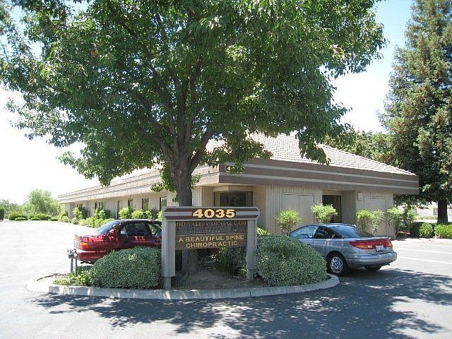 For Lease: 4035 N Fresno St, Fresno, CA 93726