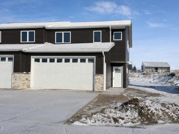 5214 Welder Ave, Bismarck, ND 58503