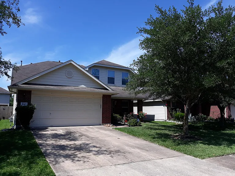 11427 Harbour Lake Ct — Photo 1