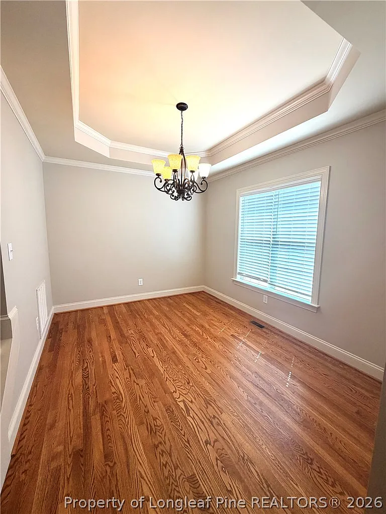 3 bed, 2.5 bath, 1985 sqft, $2,100 — Photo 4