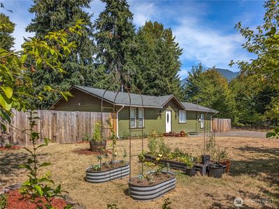 105 E Gharet Road, Randle, WA, 98377