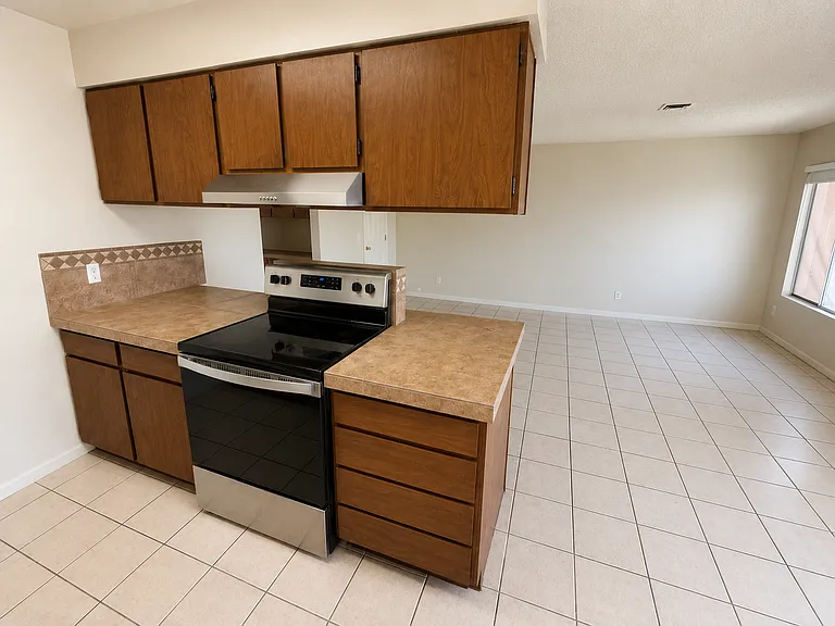 2720 El Dorado Ave N #1 — Photo 2