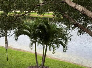 2806 Veronia Dr APT 114, Palm Beach Gardens, FL 33410