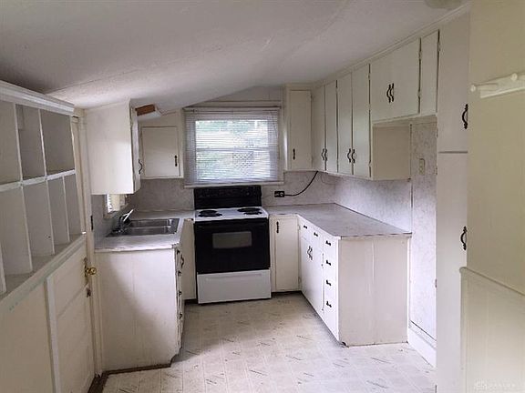 4th image of 113 Wolf Ave