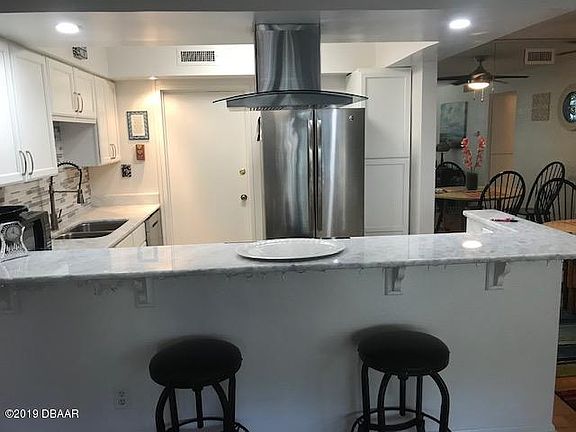 5th image of 1224 S Peninsula Dr APT 119