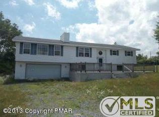 2225 Cheyenne Dr, Blakeslee, PA 18610