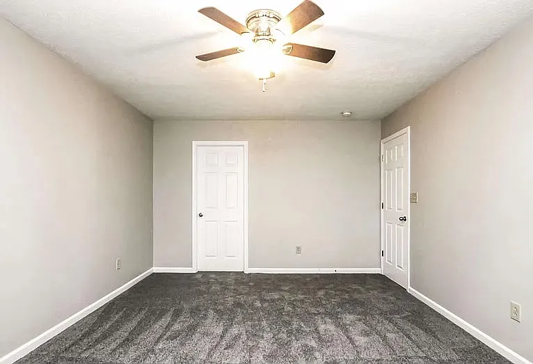 3131 Hope Springs Ct — Photo 6