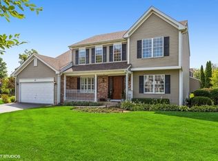 31 Mohawk St, Cary, IL 60013