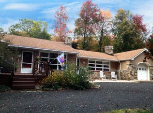 6445 Laurel Rd, Pocono Summit, PA 18346