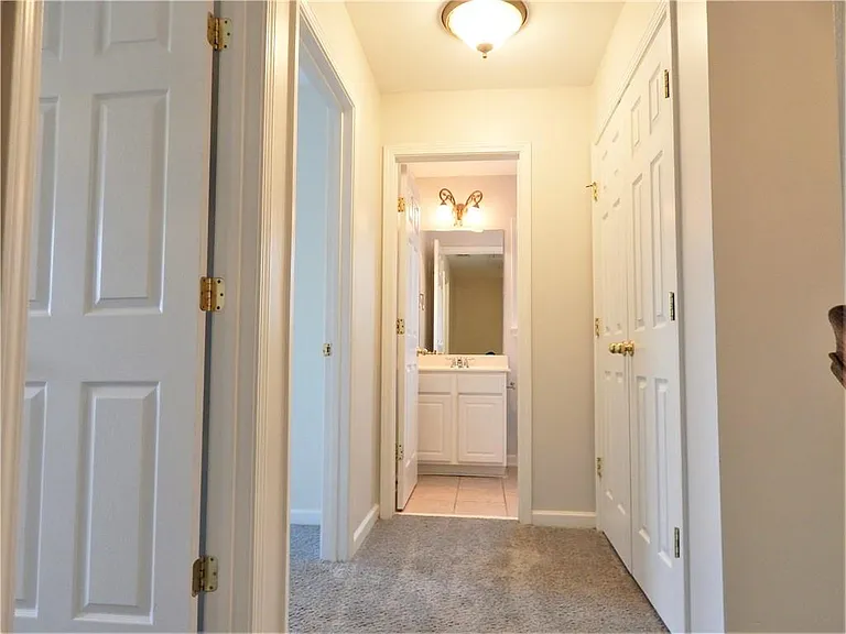 10829 Yorkwood St — Photo 42