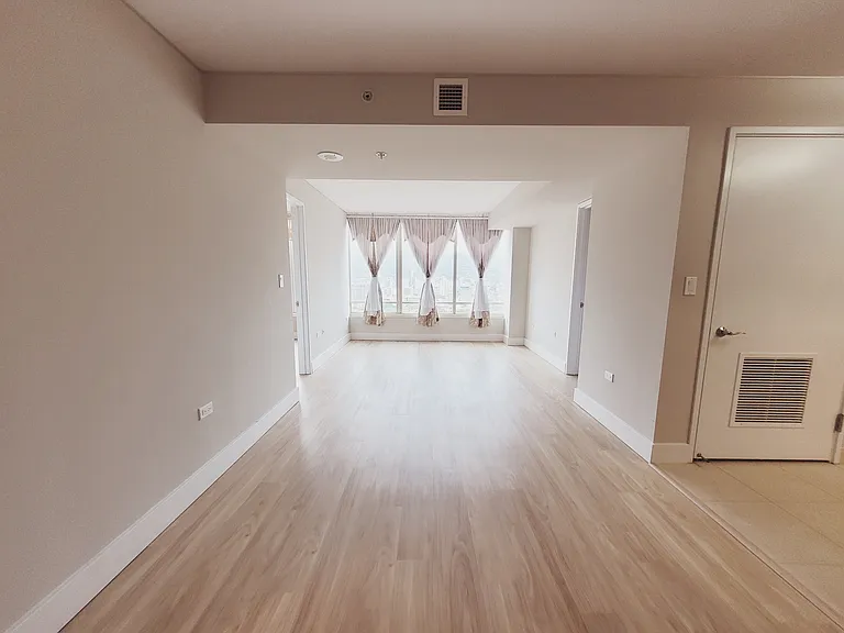 1009 Kapiolani Blvd #2801-1 — Photo 12
