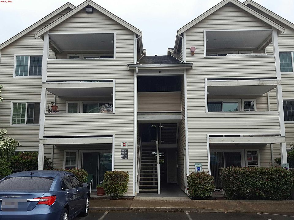 1st image of 11915 Roseberg Ave S APT 109