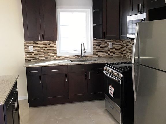 2nd image of 92-61 Edmore Ave #1DP