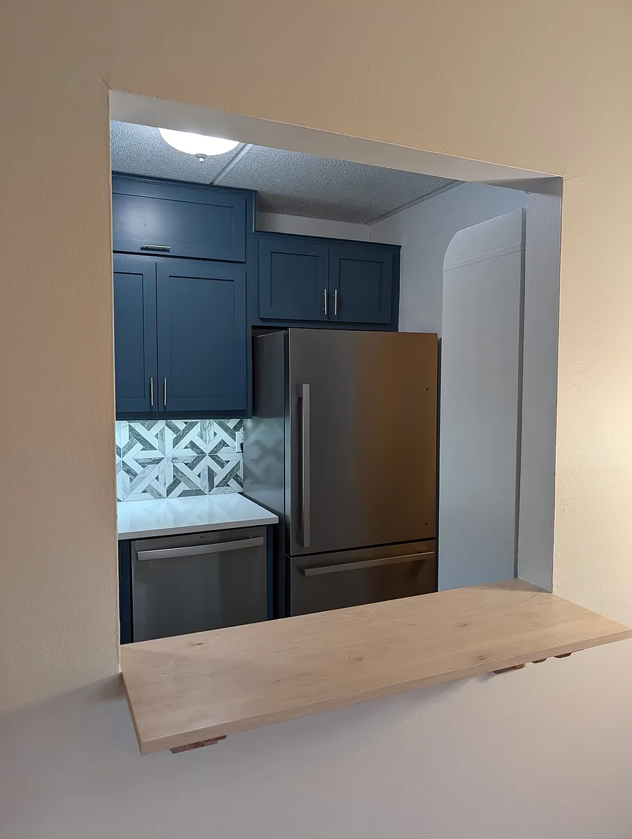 Building Photo - 470 Halstead Ave #2S