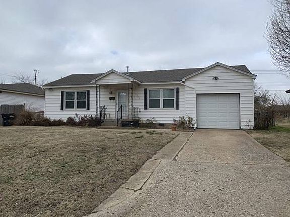 3rd image of 1902 S Hudson Dr