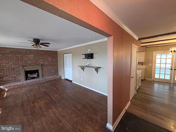 5th image of 11223 Country Rd