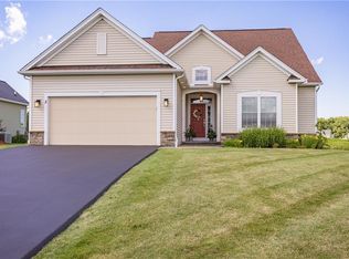 3 Tea Olive Ln, Fairport, NY 14450