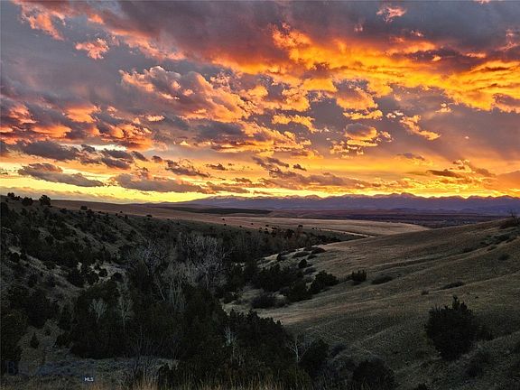 2nd image of 1590 Four Rivers Rd